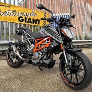 2023 KTM 125 Duke 125 Euro 5  6954 Miles