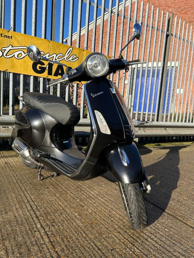 Piaggio Vespa Primavera 125