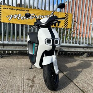 2024 Yamaha Neos Electric Scooter 424 Miles