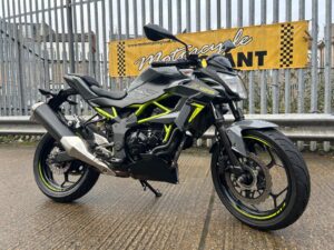 Kawasaki Z125 125 Supernaked Euro 5
