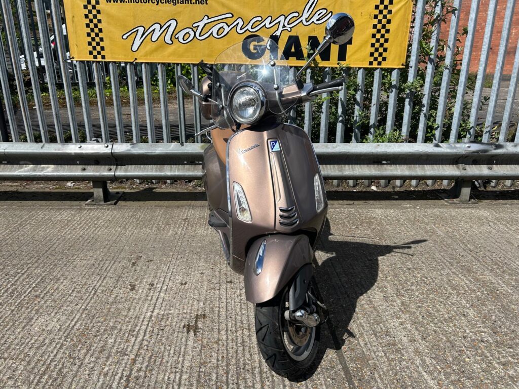 Vespa Primavera 125