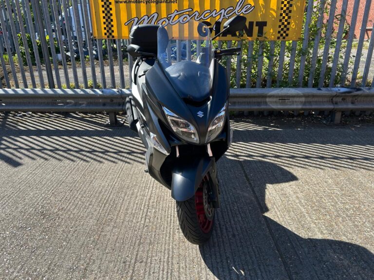 Suzuki Burgman 400