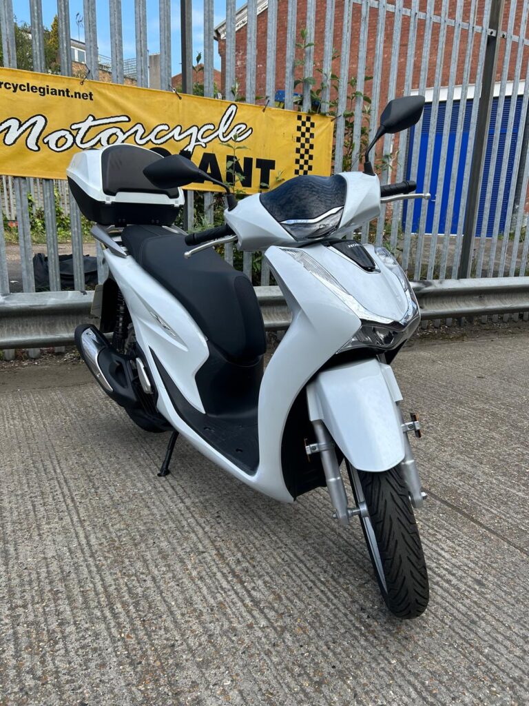Honda SH125i Keyless ABS