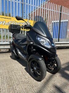 Piaggio MP3 300  HPE Sport