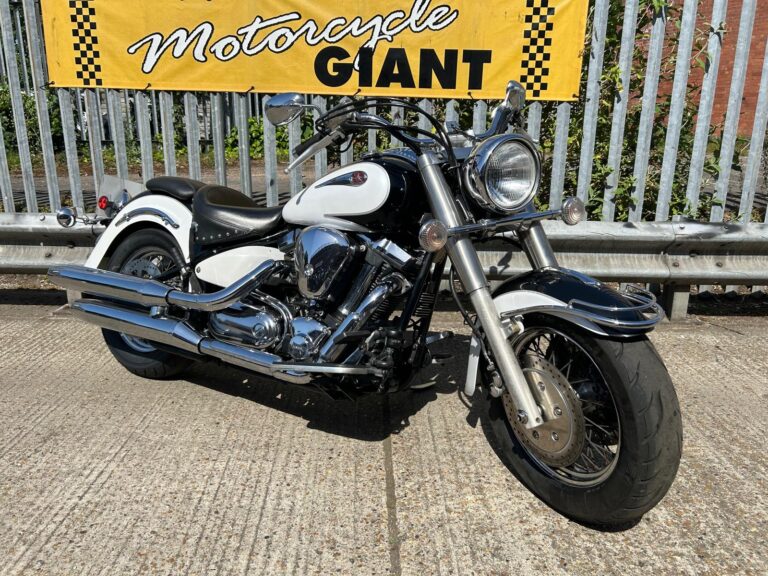 Yamaha XV1700 Roadstar Warrior
