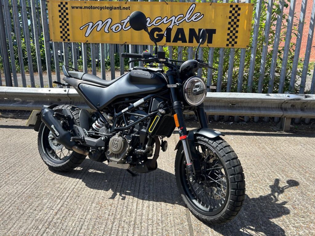 Husqvarna Svartpilen 125
