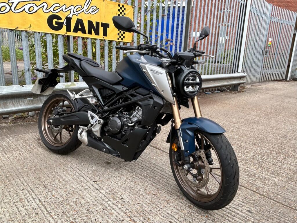 Honda CB125R