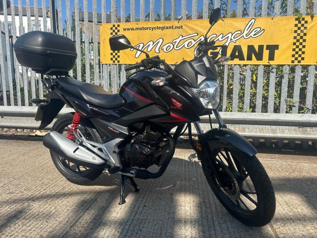 Honda CB125F