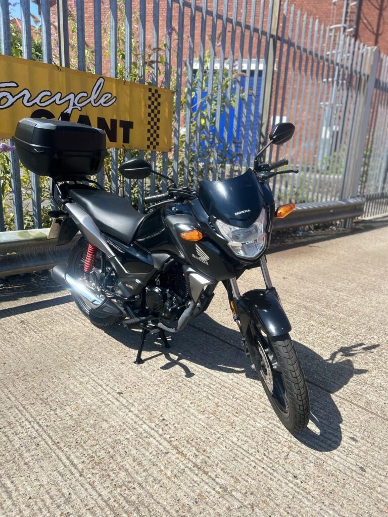 Honda CB125F