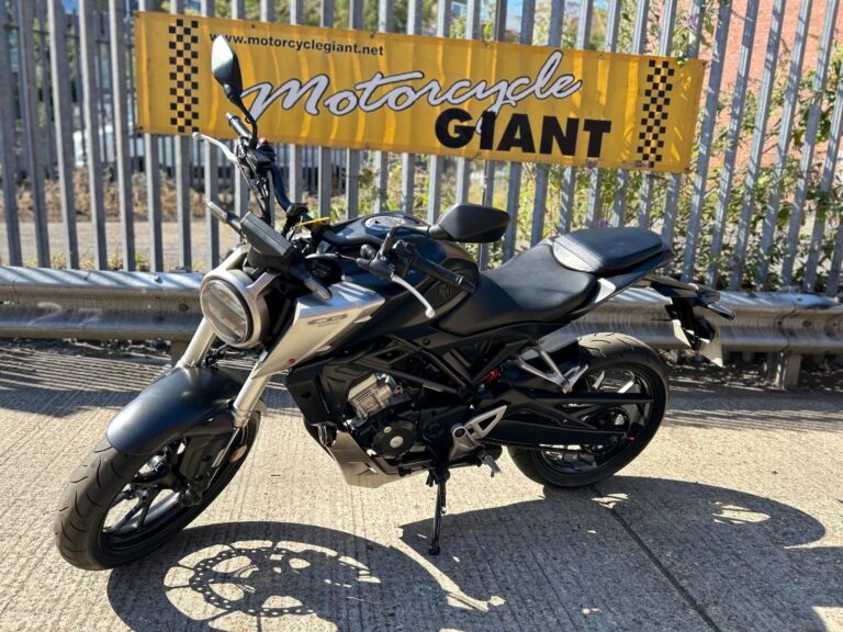 Honda CB125R