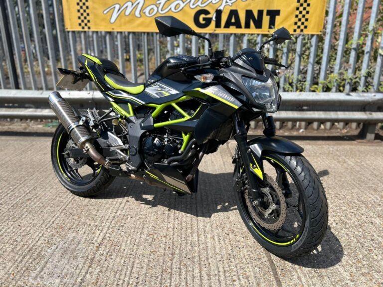 Kawasaki Z125 125 Supernaked Euro 5
