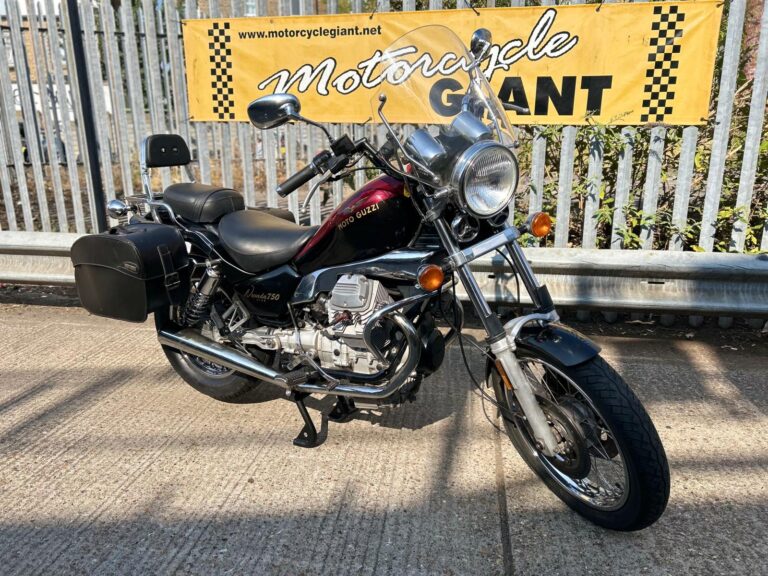 Moto Guzzi Nevada 750