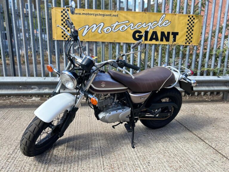 Suzuki RV125 VanVan