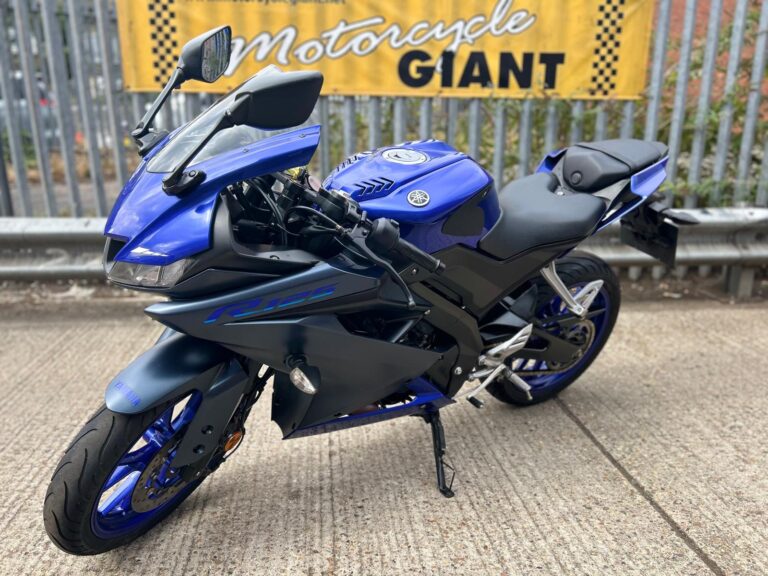 Yamaha R125 Icon Blue