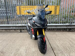 Aprilia SR GT 400