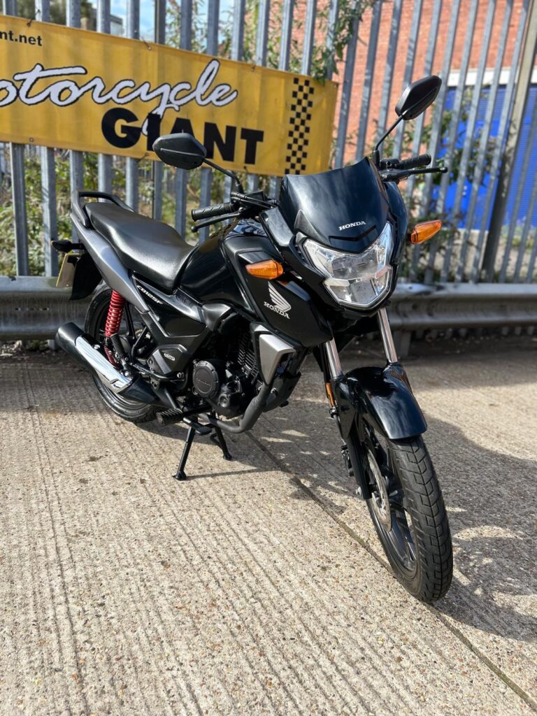 Honda CB125F