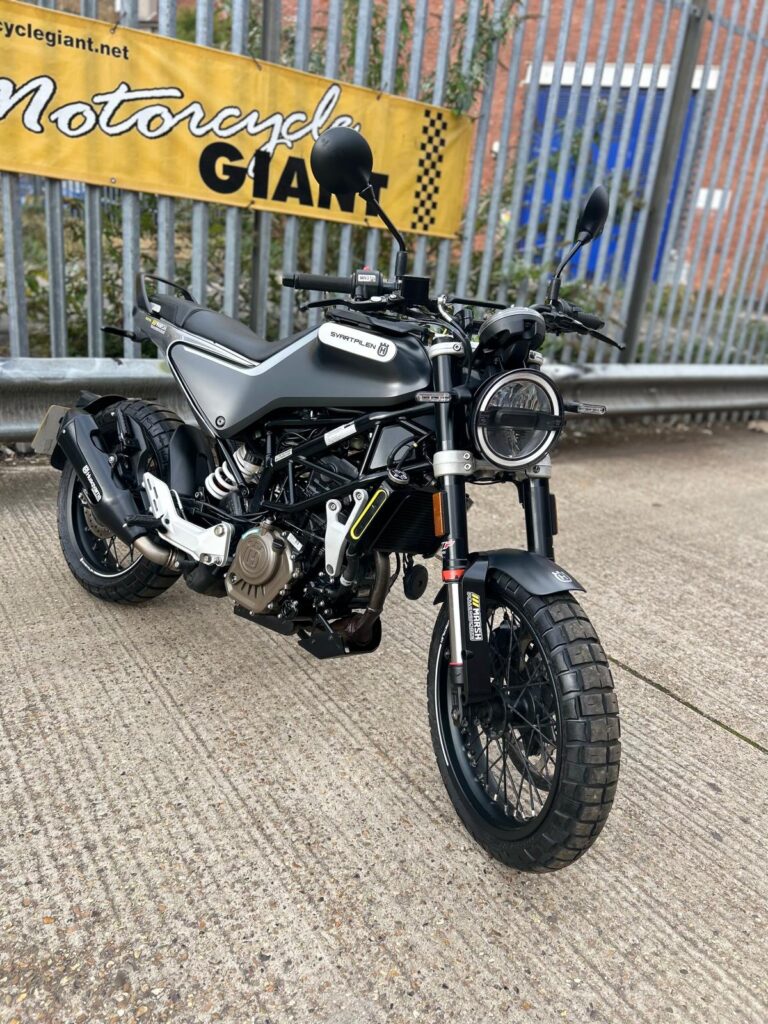 Husqvarna Svartpilen 125
